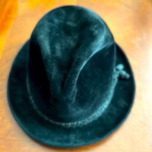 Vintage Anton Peschel Dinkelsbuhl Tyrol Fedora Black Velvet Size 7 3/8.